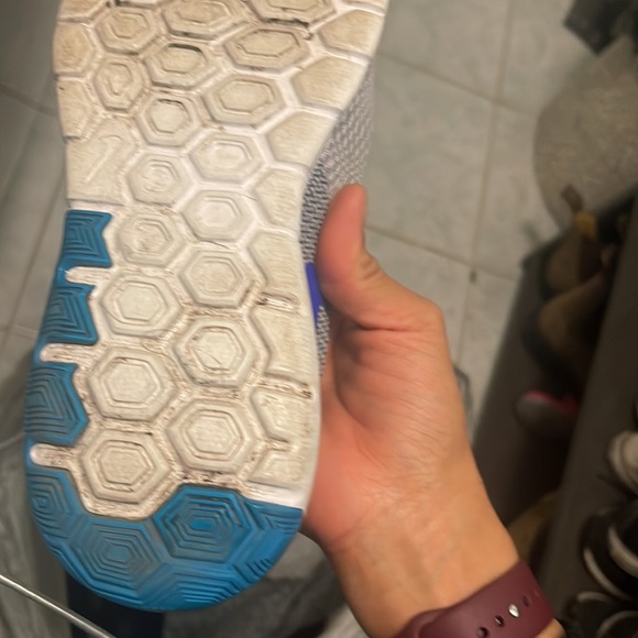 Nike women’s runners - Picture 4 of 4